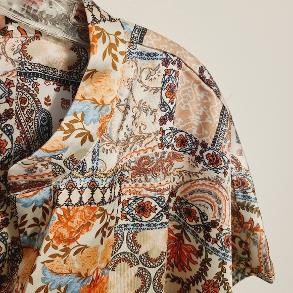 Nicole Miller New York | Women's Multicolor V-Neck Blouse Top (Size 1X) - Picture 6 of 11